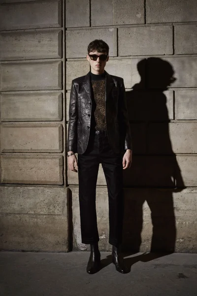 Look 63